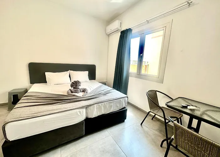 Pensionat Golden Sun - Adults Only Ayia Napa