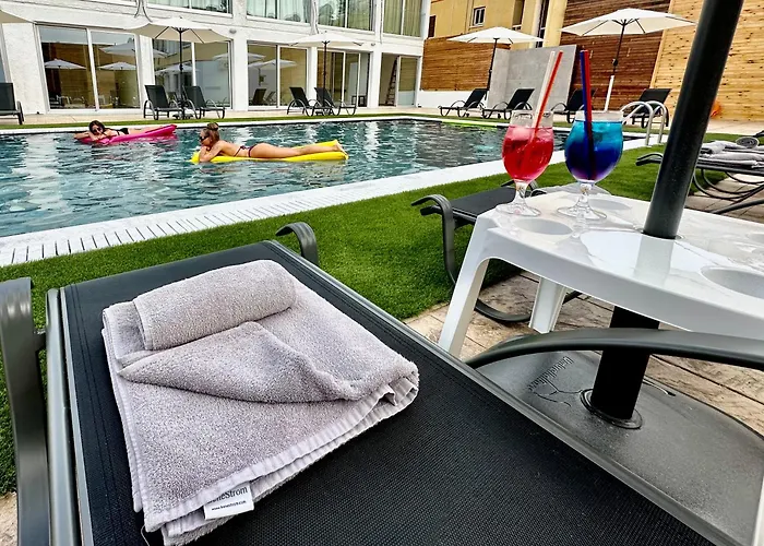 Golden Sun - Adults Only Ajia Napa