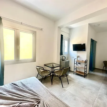 Golden Sun - Adults Only Pensión 3*