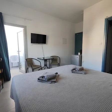 Guest house Golden Sun - Adults Only